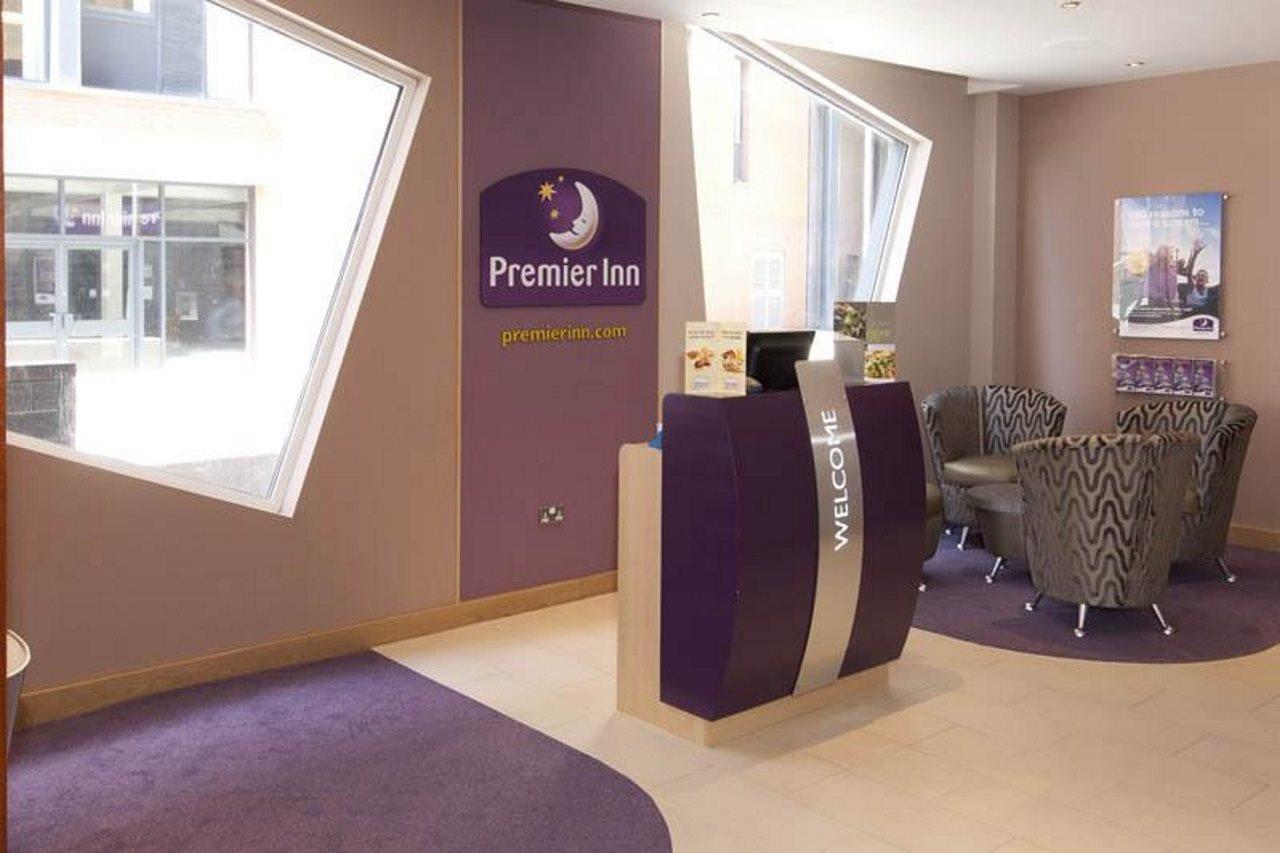 Premier Inn Manchester Bury Bury  Exterior photo