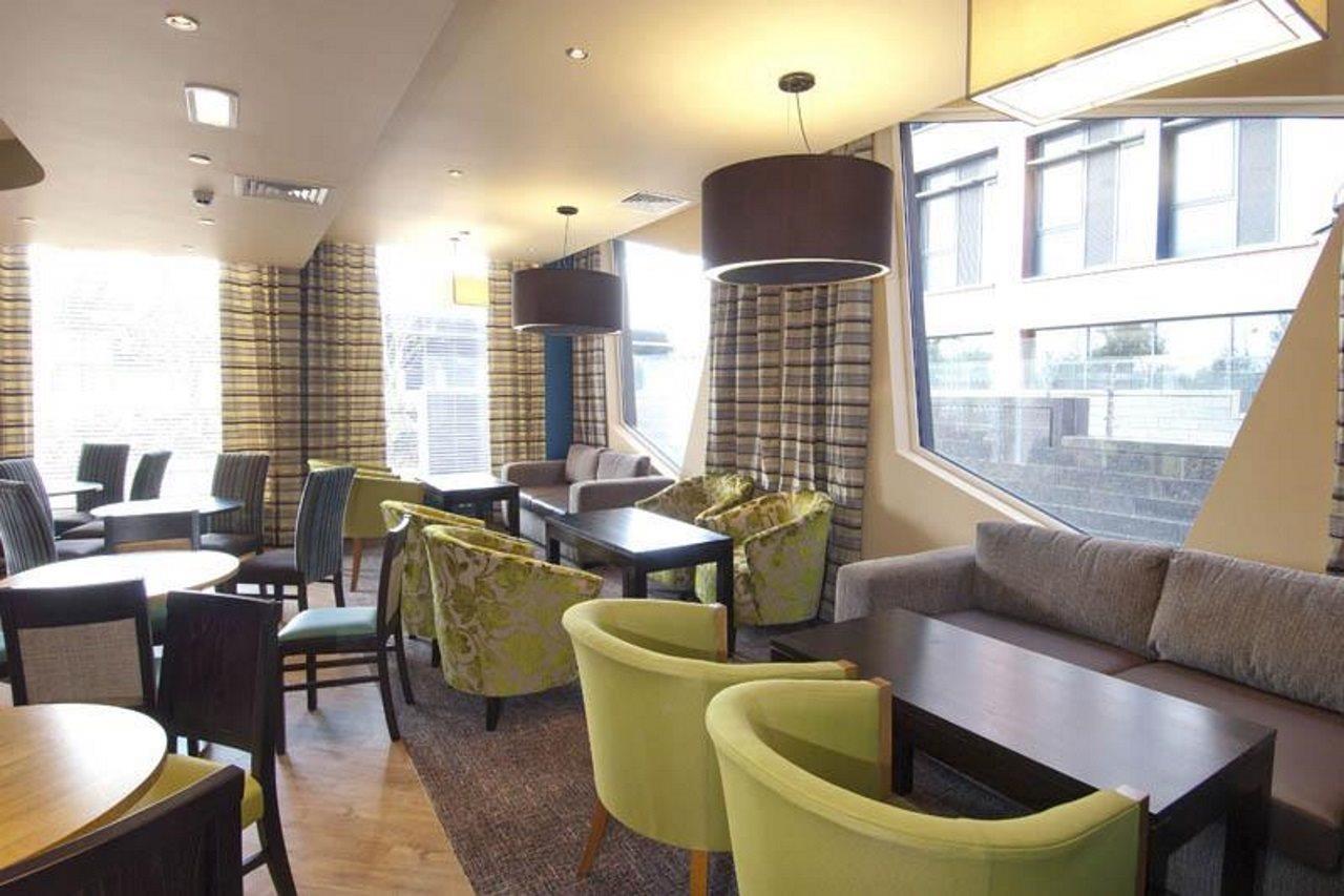 Premier Inn Manchester Bury Bury  Exterior photo
